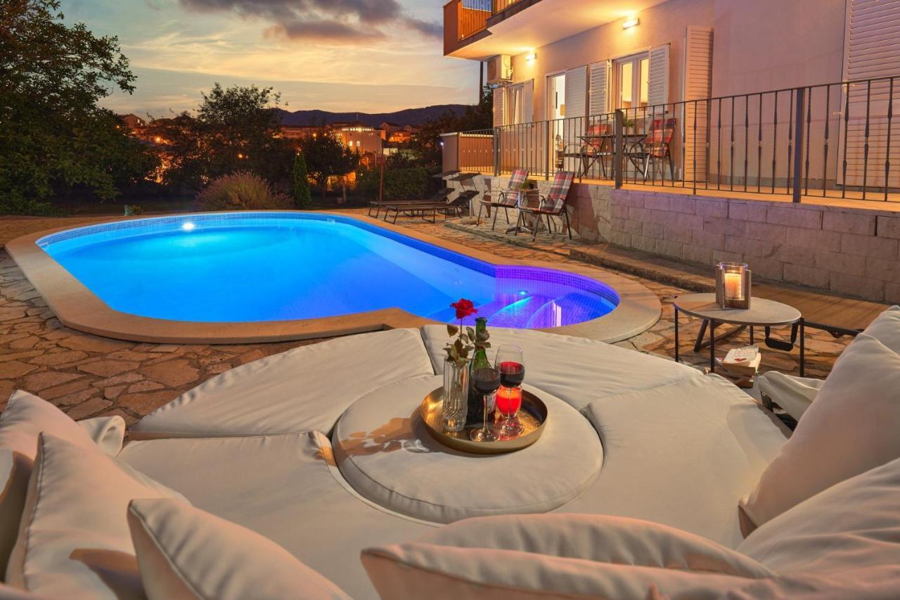 Ivana Villa Hvar Town